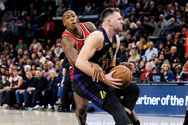 數據上無可挑剔，但湖人后場核心在場上的實際作用其實非常有限？