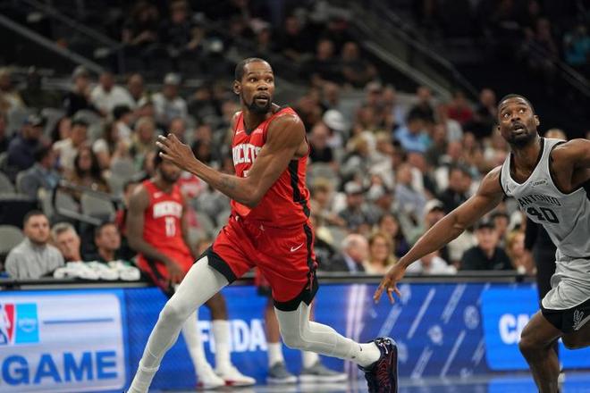 火箭对阵雄鹿前瞻 火箭会如何防字母哥 比赛的关键因素是什么...