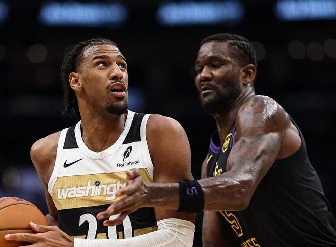 10勝0負不敗定律上線！湖人2米13狀元復蘇：轟28+13化身東皇絕配