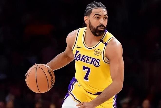 湖人赢球文森特却成最大败笔!进攻打铁,防守脏又防不住,放弃吧