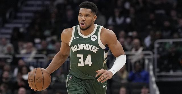 Shams：字母哥右小腿拉伤 预计将缺席2-4周...