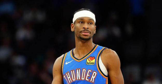 恐怖效率轟出40+10！亞歷山大或讓庫里紀錄作古