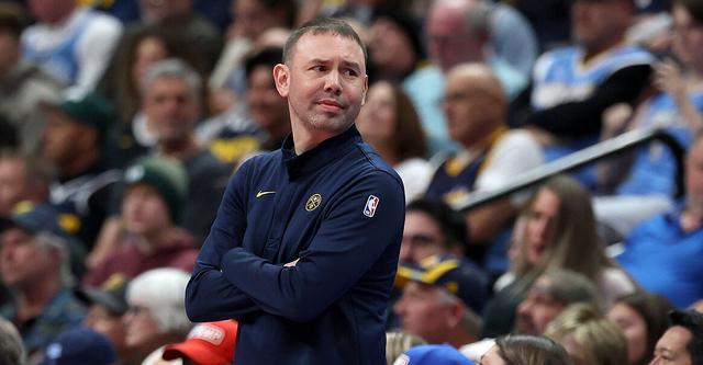 掘金主帅：我必须找出愿意在防守端真正拼的那五个人...