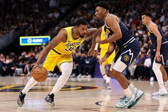 單節12分！湖人后場大閘成為了球隊完成逆轉球的關鍵人物？