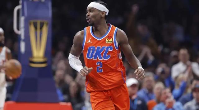 韦德:亚历山大造犯规没什么问题,仅少数球员能掌握这项技能