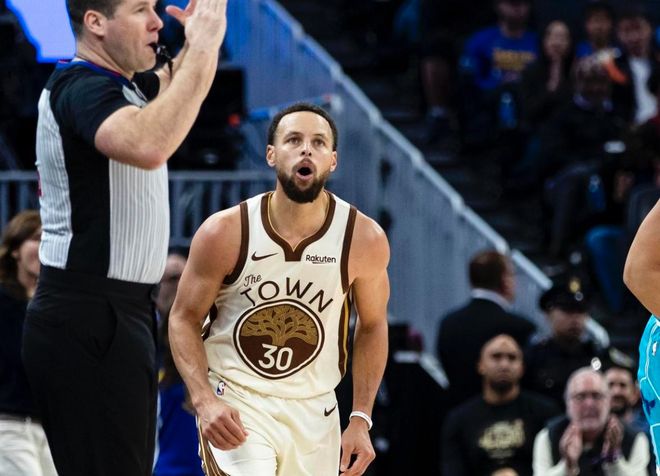 庫里再次表現一般！正負值全隊倒數第三！隊友大爆發、勇士贏球！