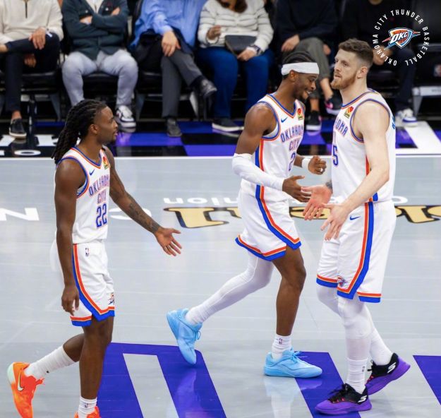 卫冕冠军强势复苏！神将33+19狂刷纪录，威少5三分轰24分9助...