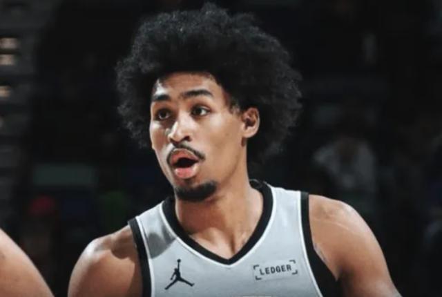 数据比肩托尼·帕克！哈珀稳步成长成马刺非卖品？...