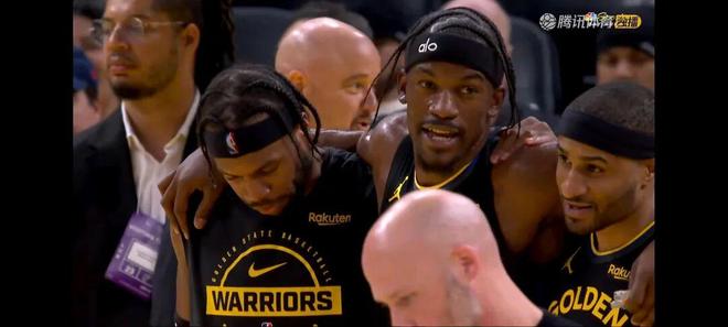 JB慘叫恐怕賽季報銷，老詹丟首發喝杯紅酒壓壓驚！！！