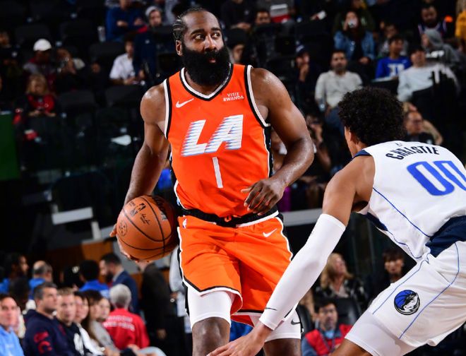 快船多惨:15战13败跌倒数第二 哈登小卡合砍59分难阻状元爆发