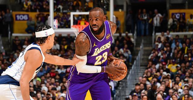 湖人官方:今日主场对阵太阳 勒布朗-詹姆斯可以出战