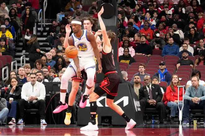 巴特勒復(fù)出19+8+6勇士大勝送公牛7連敗 波杰21+8+7吉迪18分