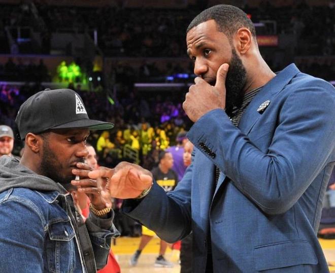 Shams透露詹姆斯和湖人關系即將結束！