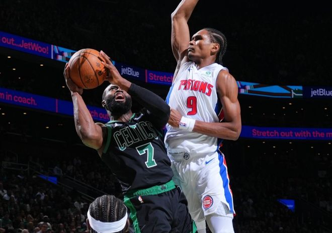 NBA局势!谢泼德31+9荣膺今日最佳,库里受伤,浓眉交易进展更新