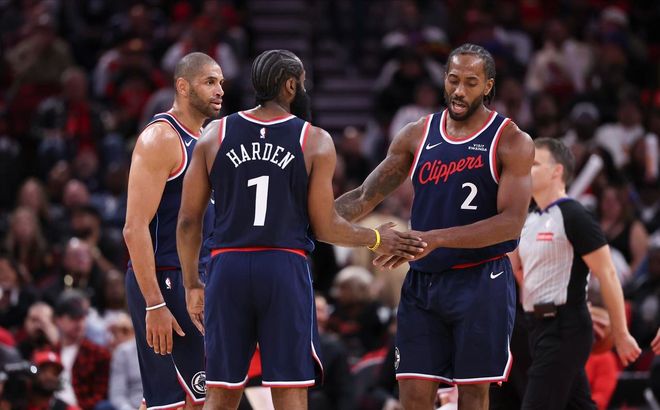 离奇失误葬送比赛，36岁老将无比失落，保罗其实真没说错...