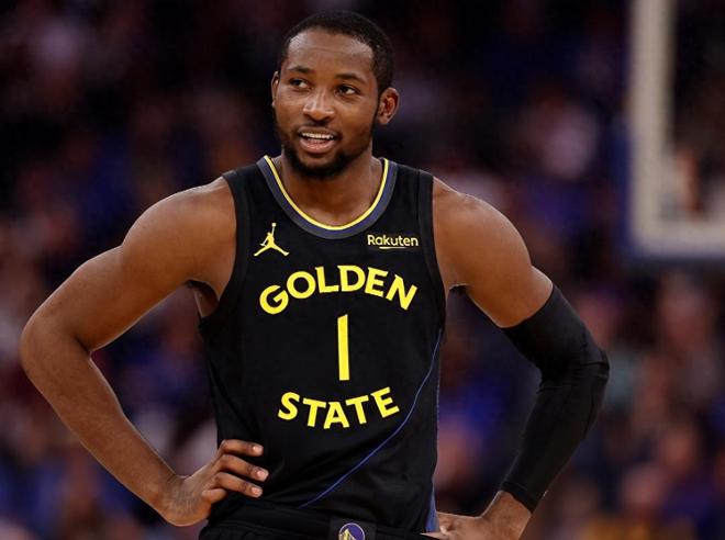 库里缺席,勇士和鱼腩球队有来有回,进攻水平跟中国男篮有得一拼