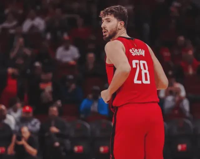 场均26+5+8!哈登能让队友更好,杜兰特把话挑明,但火箭无法交易