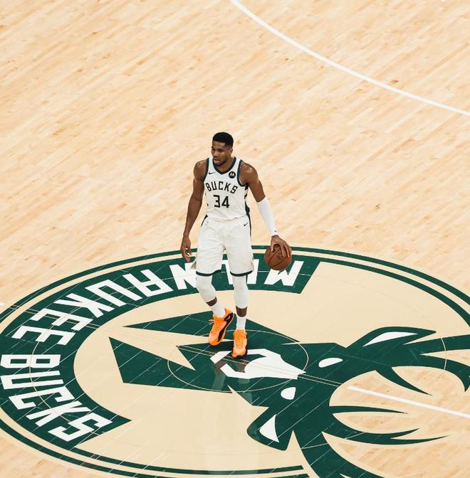 字母哥19分钟轰29+8+2+2,雄鹿7人得分上双,大胜篮网终结七连败