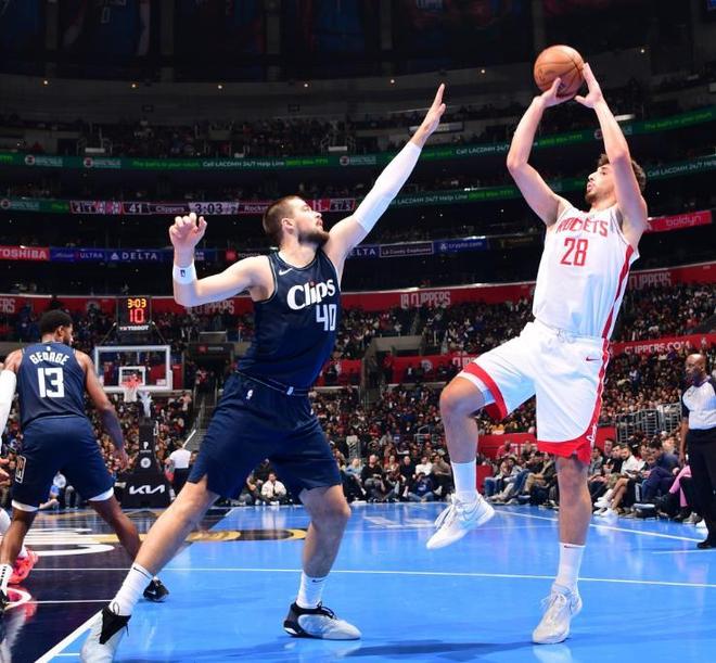 未来7场1主6客!火箭队遇魔鬼赛程?两战掘金再碰湖人,难回第2名