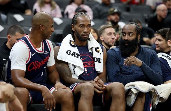 离开快船,保罗还有夺冠希望?美记:NBA多支强队对保罗有兴趣!