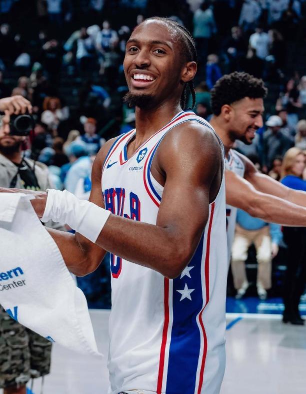 大帝缺陣馬克西12中3，黃蜂榜眼30分，慘案制造機(jī)37分血洗76人