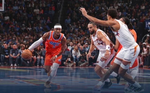 亚历山大三项进攻主要数据创生涯新高 这赛季还要拿MVP?