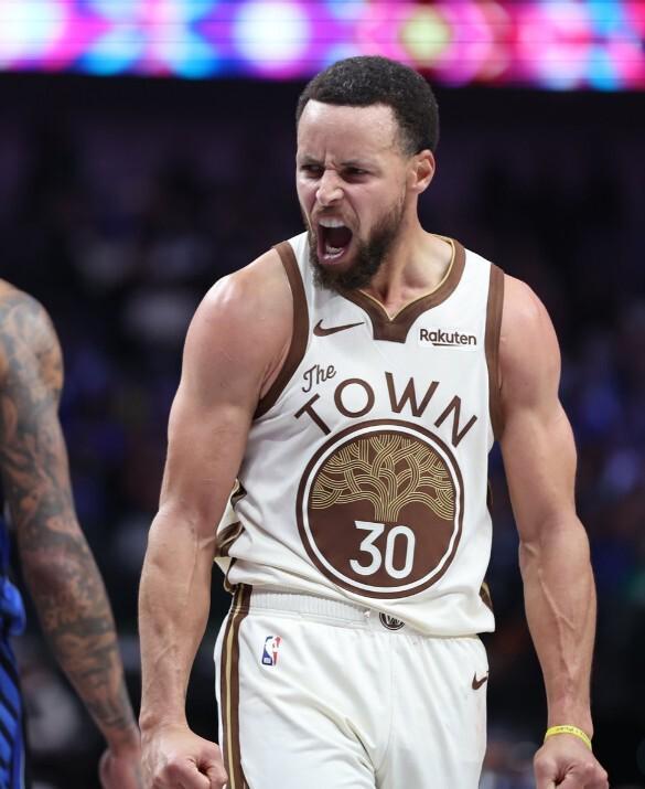 庫里38分獨木難支，狀元弗拉格21+11！獨行俠擒勇士迎4連勝