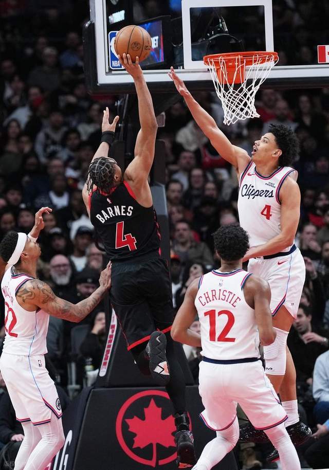 爆大冷！單核哈登掀翻東部第四！快船沖上第十，兩大奇兵轟35分