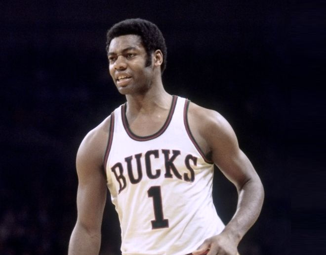 又轰下36+18+13!抱歉罗伯特森:你要从历史第一变历史第二了