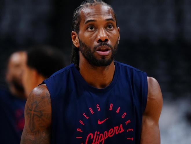 卢卡轰44+12+6仍无缘今日最佳!因为小卡34+5+5压哨绝杀拯救快船