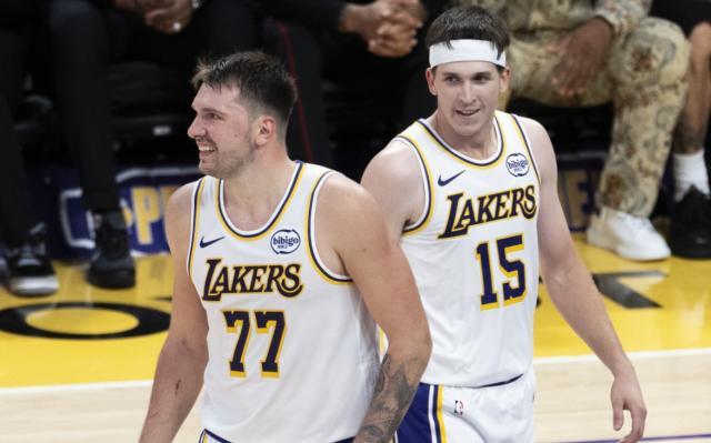 没詹没问题!东契奇&里夫斯合砍67分已成最强双枪