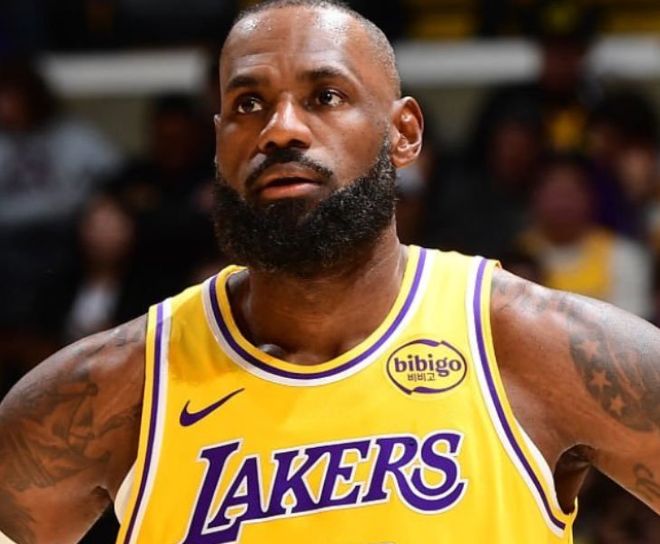 10投10中！25分13板0失誤！艾寶真香，一戰刷爆多項NBA紀錄