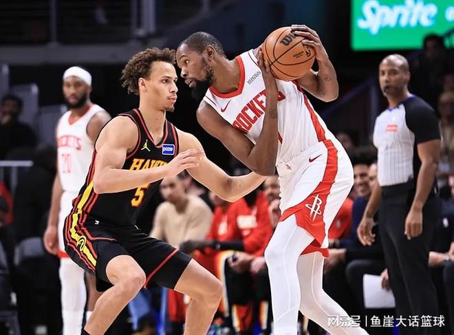 NBA最新排名出爐！火箭躲過(guò)一劫，一隊(duì)反超湖人，衛(wèi)冕冠軍大爆冷