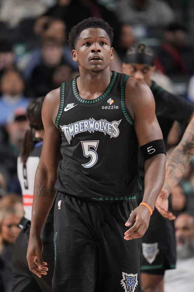 升前六！森林狼雙殺三狀元傷停獨行俠 華子復(fù)出20分蘭德爾31分