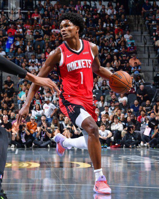 121-110！文班22分8篮板，杜兰特24分难救主，马刺终结火箭5连胜