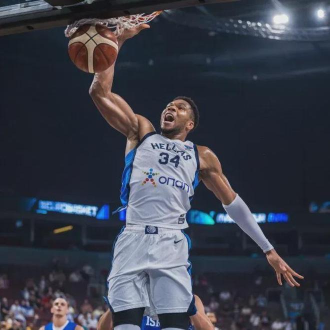 世界最佳不在NBA！四年三冠，字母哥直言想为他效力