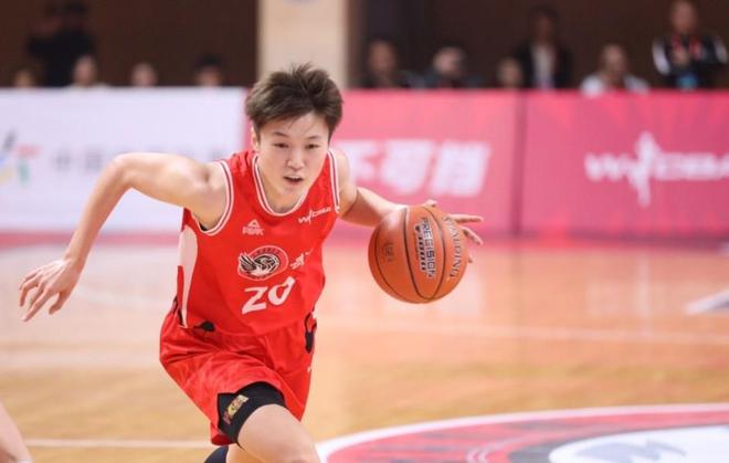 媒体人：中国女篮补招武汉女篮小将孙宇，后者赴北京直接会合