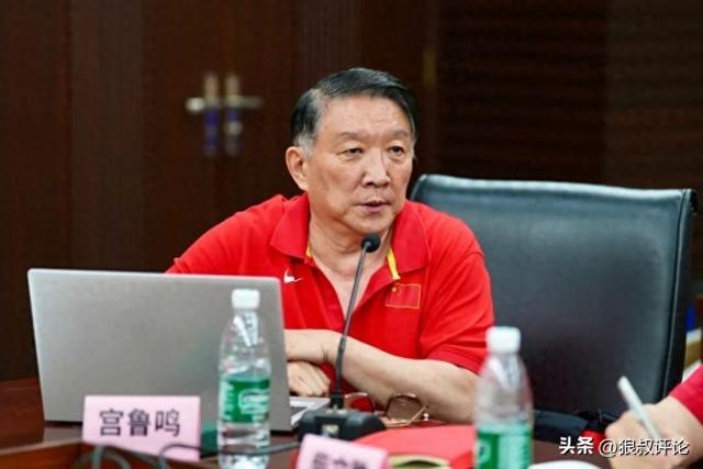 宫鲁鸣展望女篮亚洲杯：既要珍惜机遇更要扛起为国争光的共同使命