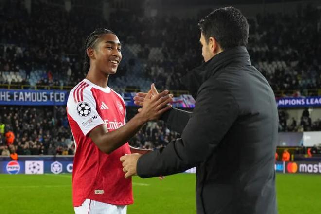 16岁103天，阿森纳小将萨蒙成为欧冠历史第6年轻参赛球员