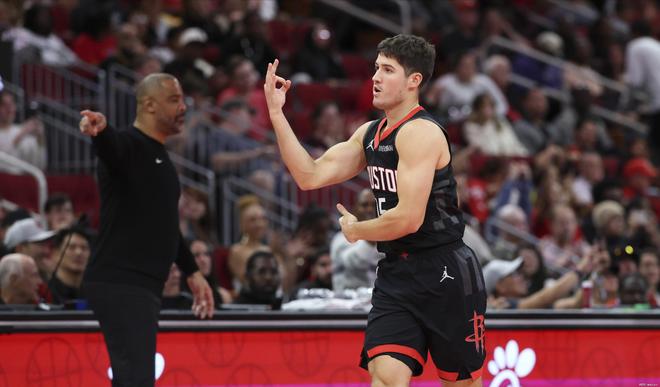 火箭胜勇士赛后！乌度卡表扬3人，功臣霸气回应，赢球原因找到了