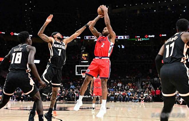 神速！保罗被裁后，更衣室矛盾终爆发，未来之路何处寻