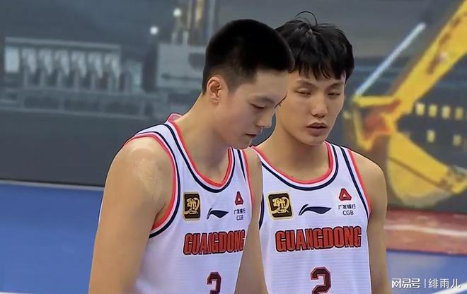 挤走胡明轩+徐杰？广东队迎来“新建队基石”，曾是男篮主力锋线