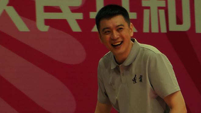 杨鸣话里有话！赵继伟感慨万千，广西球迷支持辽篮将帅并不奇怪