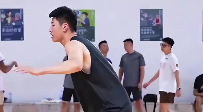 CBA3消息！广东完成锋线补强，林葳接近加盟独行侠，杜锋爱将续约