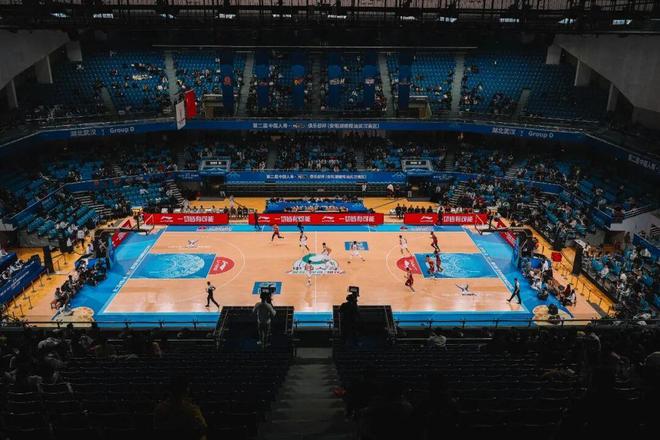 CBA俱乐部杯武汉赛区开赛，首日险胜与逆转齐上演