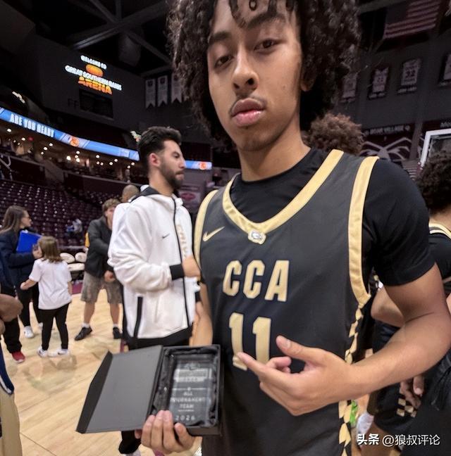 轰下18分6板率队夺冠！国青混血小将朱正社媒晒入选最佳一阵