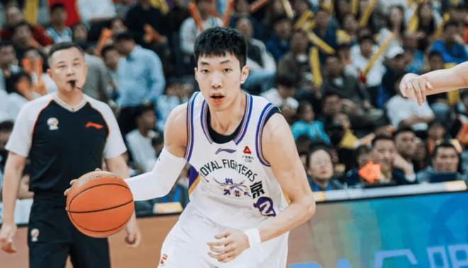 张庆鹏帅位稳住了？廖三宁绝杀广东，攻守回暖，要崛起了？