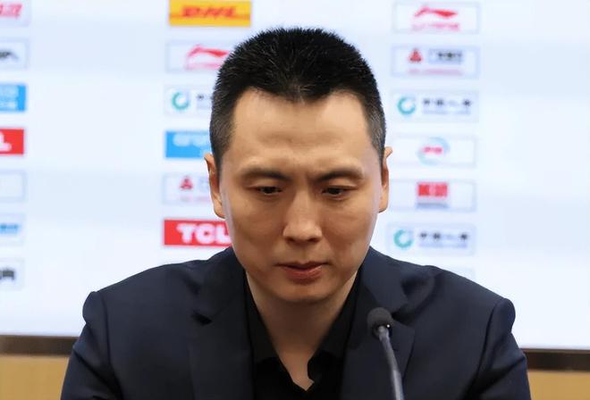 胜北京发布会！卢伟爆赞下半场防守，披露古德温秘密带伤作战！