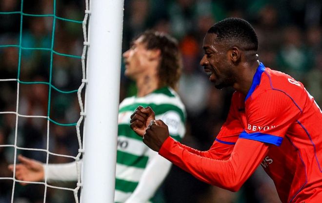 卫冕冠军爆冷：12亿欧豪阵也没用，金球先生哑火：3射门0进球