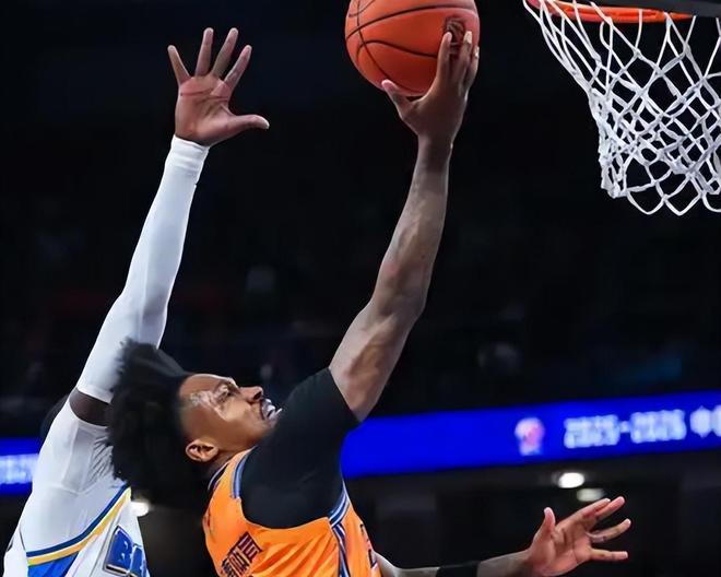 CBA常规赛1月23日赛程：上海PK福建，辽宁PK山东，广州PK南京